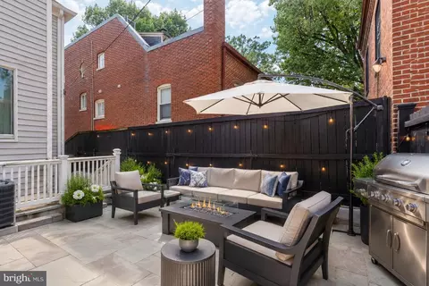 1867 Park Rd NW #1, Washington, DC 20010