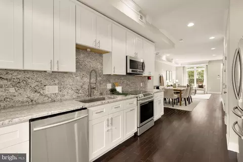 Entry Way - 1317 Emerald St NE, Washington, DC 20002 photo 2 of 4