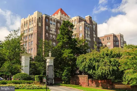 4000 Cathedral Ave NW #315B, Washington, DC 20016