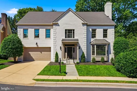 5108 52nd Ct NW, Washington, DC 20016