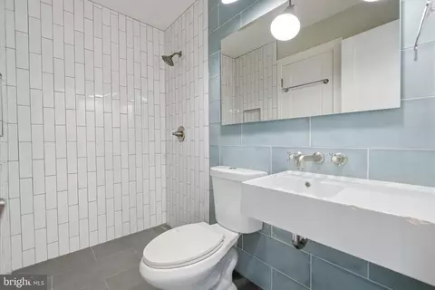 Bath - 1263 Owen Pl NE #2, Washington, DC 20002 photo 1 of 3