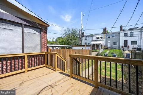 Exterior - 331 34th Pl NE, Washington, DC 20019 photo 3 of 4
