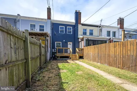 Exterior - 331 34th Pl NE, Washington, DC 20019 photo 4 of 4