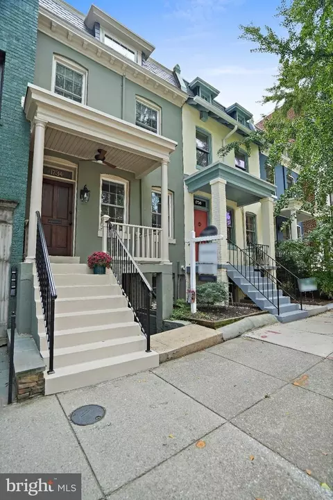 1734 Swann St NW, Washington, DC 20009