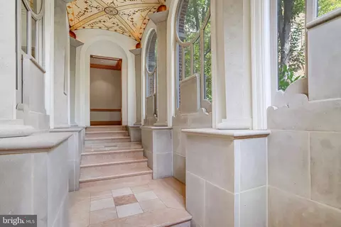 Entry Way - 2303 Bancroft Pl NW, Washington, DC 20008 photo 1 of 11