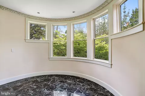 Other - 2303 Bancroft Pl NW, Washington, DC 20008 photo 6 of 18