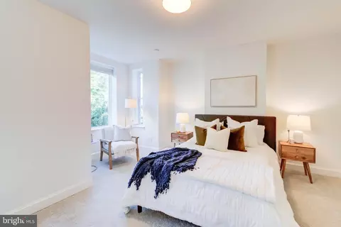 Bedroom - 607 L St NE, Washington, DC 20002 photo 3 of 5