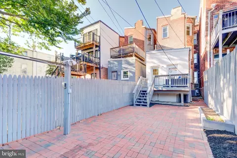 Exterior - 607 L St NE, Washington, DC 20002 photo 2 of 3