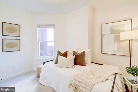 Bedroom - 607 L St NE, Washington, DC 20002 photo 5 of 5