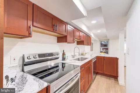 Kitchen - 621 4th St NE, Washington, DC 20002 photo 2 of 2