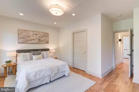 Bedroom - 621 4th St NE, Washington, DC 20002 photo 2 of 4