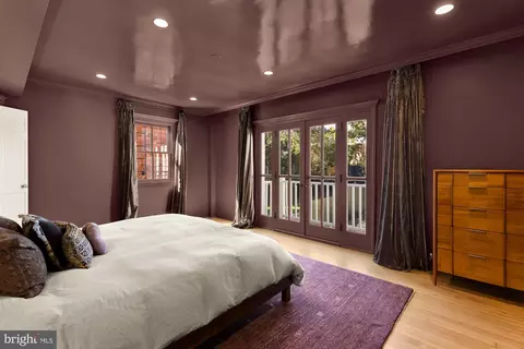 Bedroom - 1510 26th St NW, Washington, DC 20007 photo 3 of 9