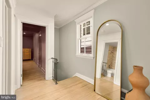 Entry Way - 1510 26th St NW, Washington, DC 20007 photo 3 of 4