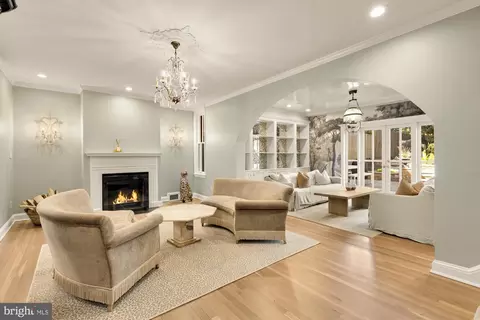 Living - 1510 26th St NW, Washington, DC 20007 photo 1 of 3