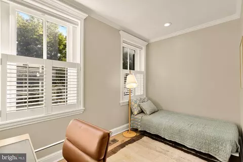 Bedroom - 1510 26th St NW, Washington, DC 20007 photo 7 of 9