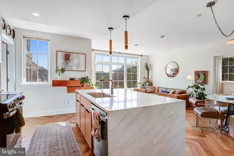 150 V St NW #V305, Washington, DC 20001
