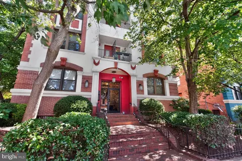 1495 Newton St NW #B102, Washington, DC 20010