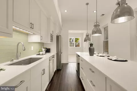 Kitchen - 1027 7th St NE, Washington, DC 20002 photo 3 of 4