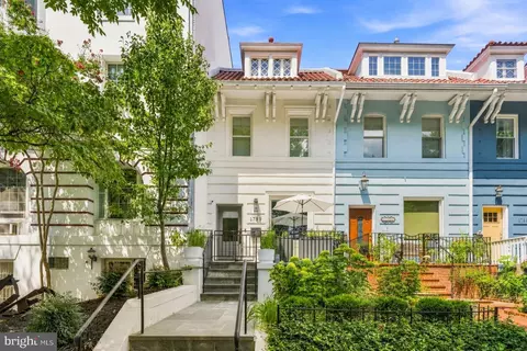 1739 Lanier Pl NW, Washington, DC 20009
