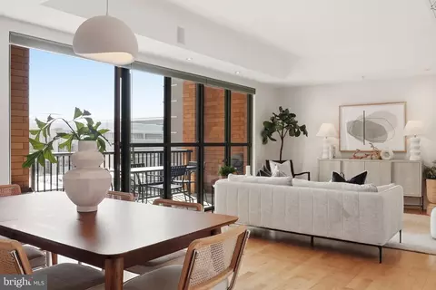 910 M St NW #630, Washington, DC 20001