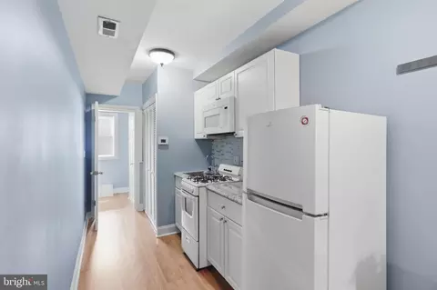 Entry Way - 1715 Capitol Ave NE, Washington, DC 20002 photo 4 of 6