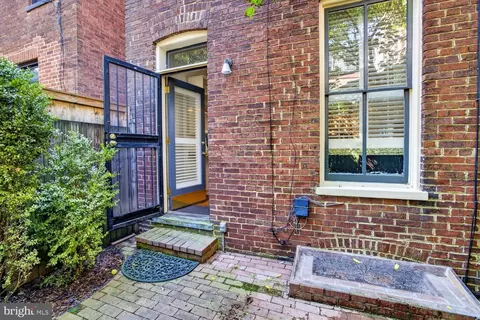 Exterior - 304 A St SE, Washington, DC 20003 photo 3 of 3