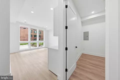 Entry Way - 2105 M St NE #5, Washington, DC 20002 photo 2 of 2