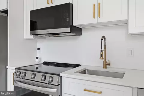 Kitchen - 2105 M St NE #5, Washington, DC 20002 photo 1 of 1