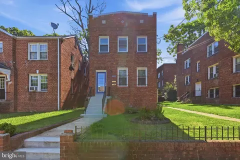 1334 28th St SE, Washington, DC 20020