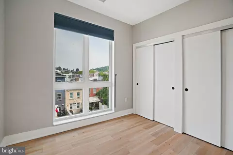 Bedroom - 1016 17th Pl NE #305, Washington, DC 20002 photo 5 of 8