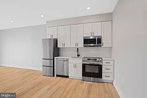 Kitchen - 1016 17th Pl NE #305, Washington, DC 20002 photo 1 of 1