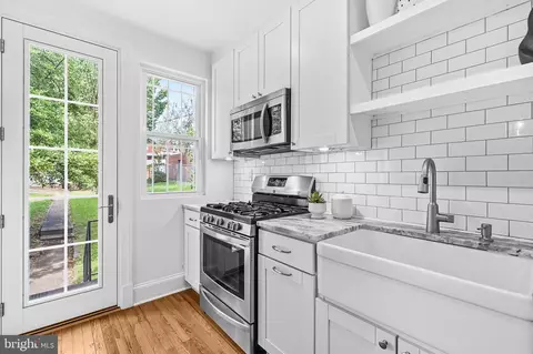 Kitchen - Undisclosed, Washington, DC 20011 photo 3 of 3