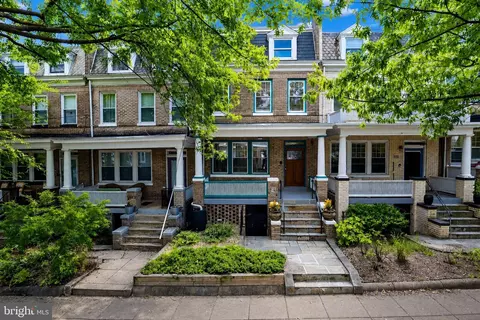 1516 Buchanan St NW, Washington, DC 20011