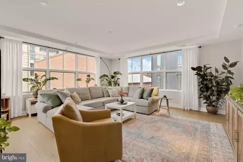 1827 Wiltberger St NW #403, Washington, DC 20001