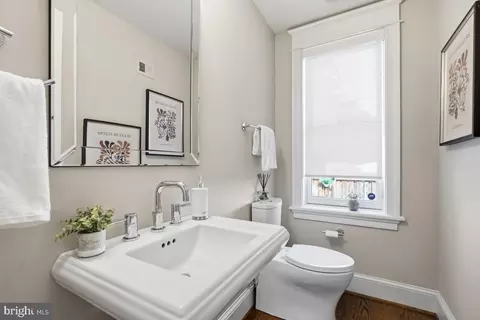 Bath - 1541 T St NW, Washington, DC 20009 photo 1 of 6