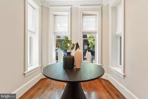 Entry Way - 1541 T St NW, Washington, DC 20009 photo 2 of 4
