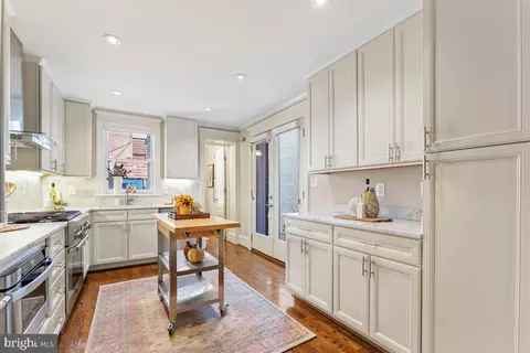 Kitchen - 1541 T St NW, Washington, DC 20009 photo 1 of 2