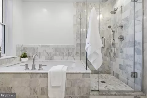 Bath - 1541 T St NW, Washington, DC 20009 photo 4 of 6