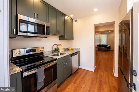 Entry Way - 633 18th St NE, Washington, DC 20002 photo 1 of 3