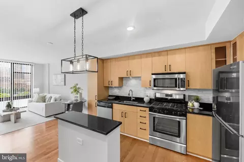 475 K St NW #512, Washington, DC 20001