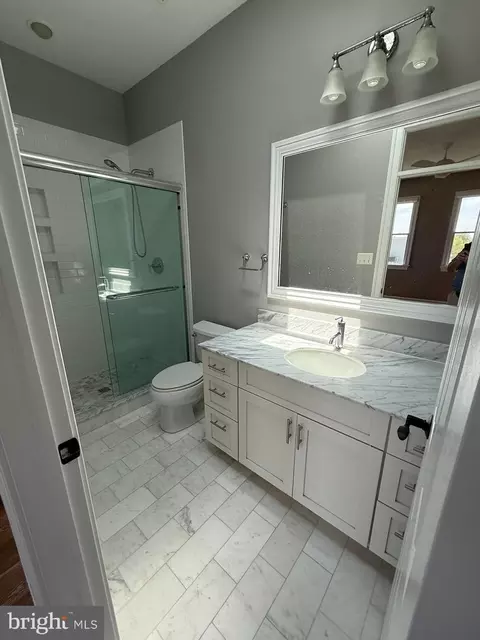 Bath - 1804 Independence Ave SE #2, Washington, DC 20003 photo 1 of 1