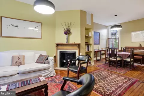 Living - 104 13th St NE, Washington, DC 20002 photo 2 of 3