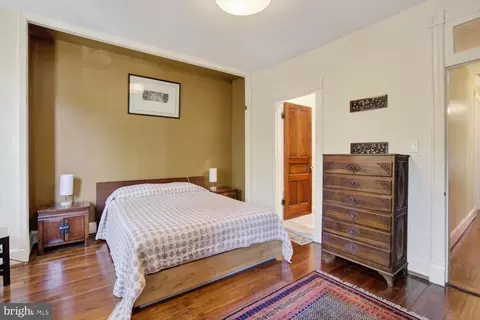 Bedroom - 104 13th St NE, Washington, DC 20002 photo 3 of 6