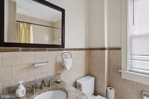 Bath - 104 13th St NE, Washington, DC 20002 photo 3 of 3