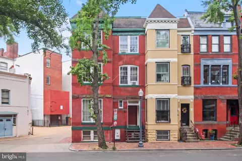 1738 Riggs Pl NW, Washington, DC 20009