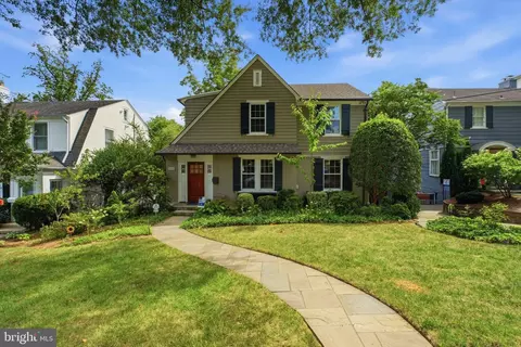4414 Lowell St NW, Washington, DC 20016