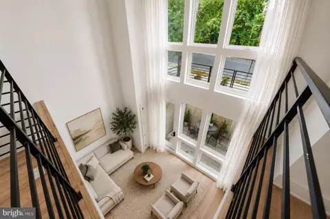 Entry Way - 2105 M St NE #1, Washington, DC 20002 photo 1 of 7