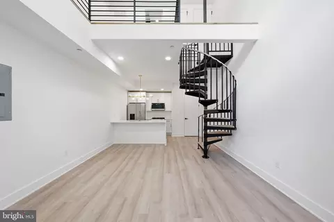 Living - 2105 M St NE #1, Washington, DC 20002 photo 3 of 3