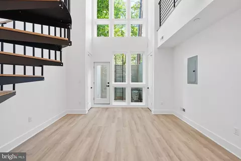 Living - 2105 M St NE #1, Washington, DC 20002 photo 2 of 3