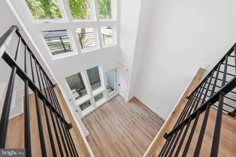 Entry Way - 2105 M St NE #2, Washington, DC 20002 photo 3 of 6